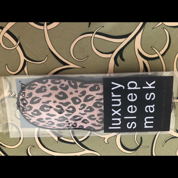 Luxury Eye Mask Relax Sleep Aid Gift Washable - Picture 3 of 6